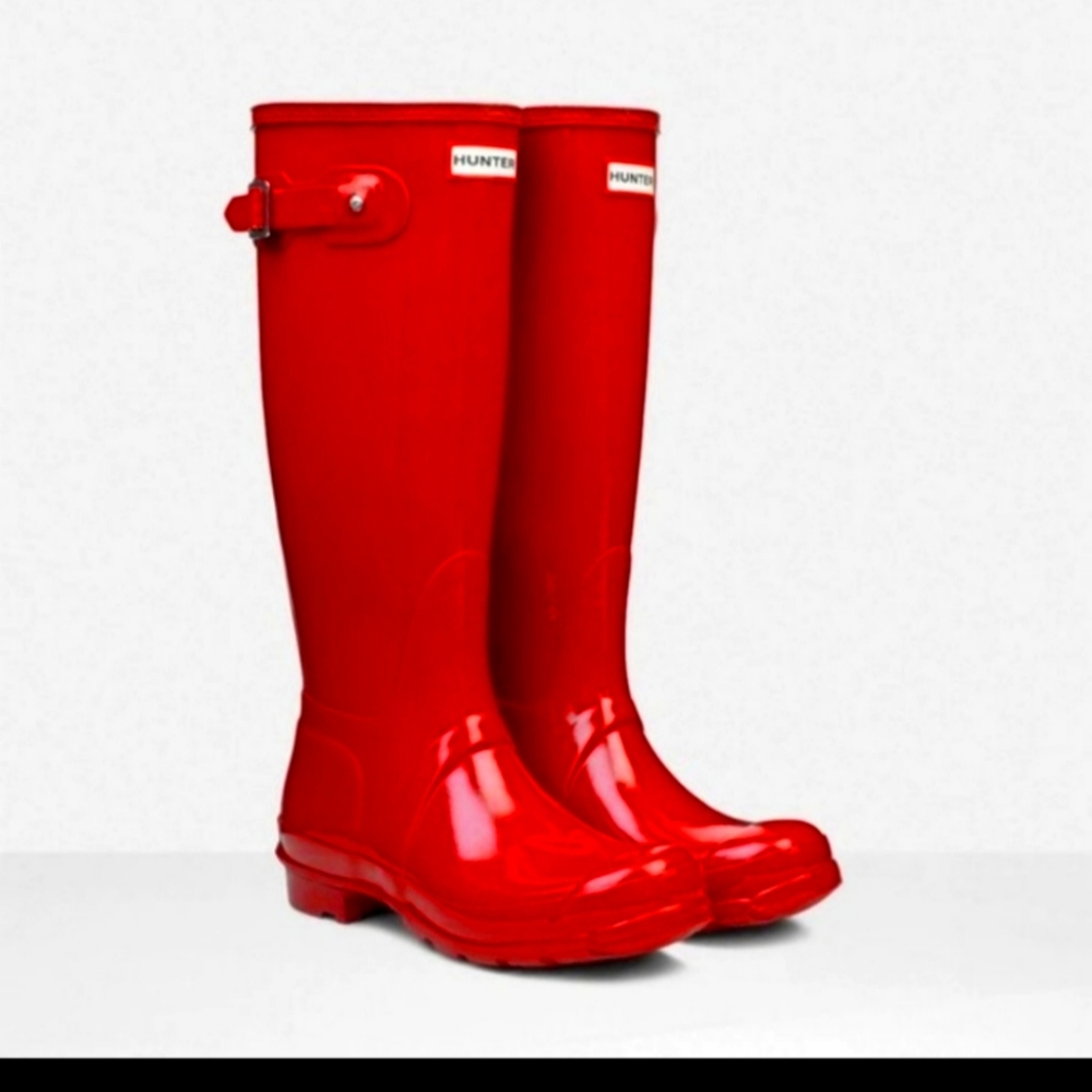 Hunter Gloss Red Tall Rain Boots